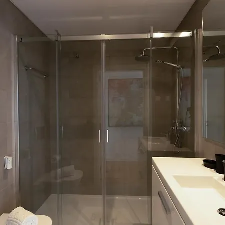 Glamour With Pool Apartament